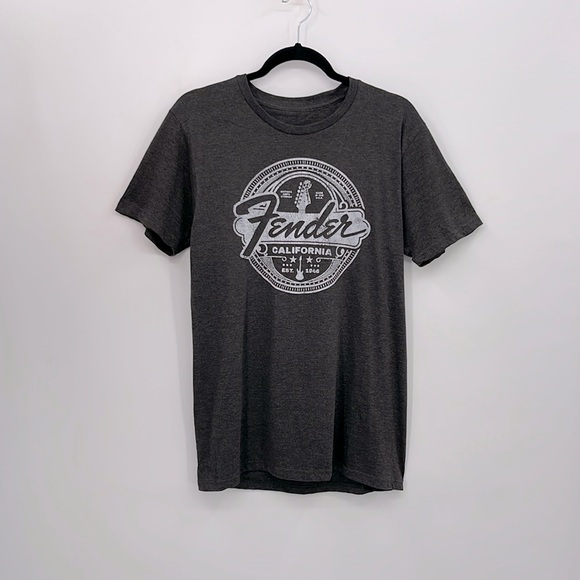 FENDER Graphic Unisex T-Shirt - Picture 1 of 3